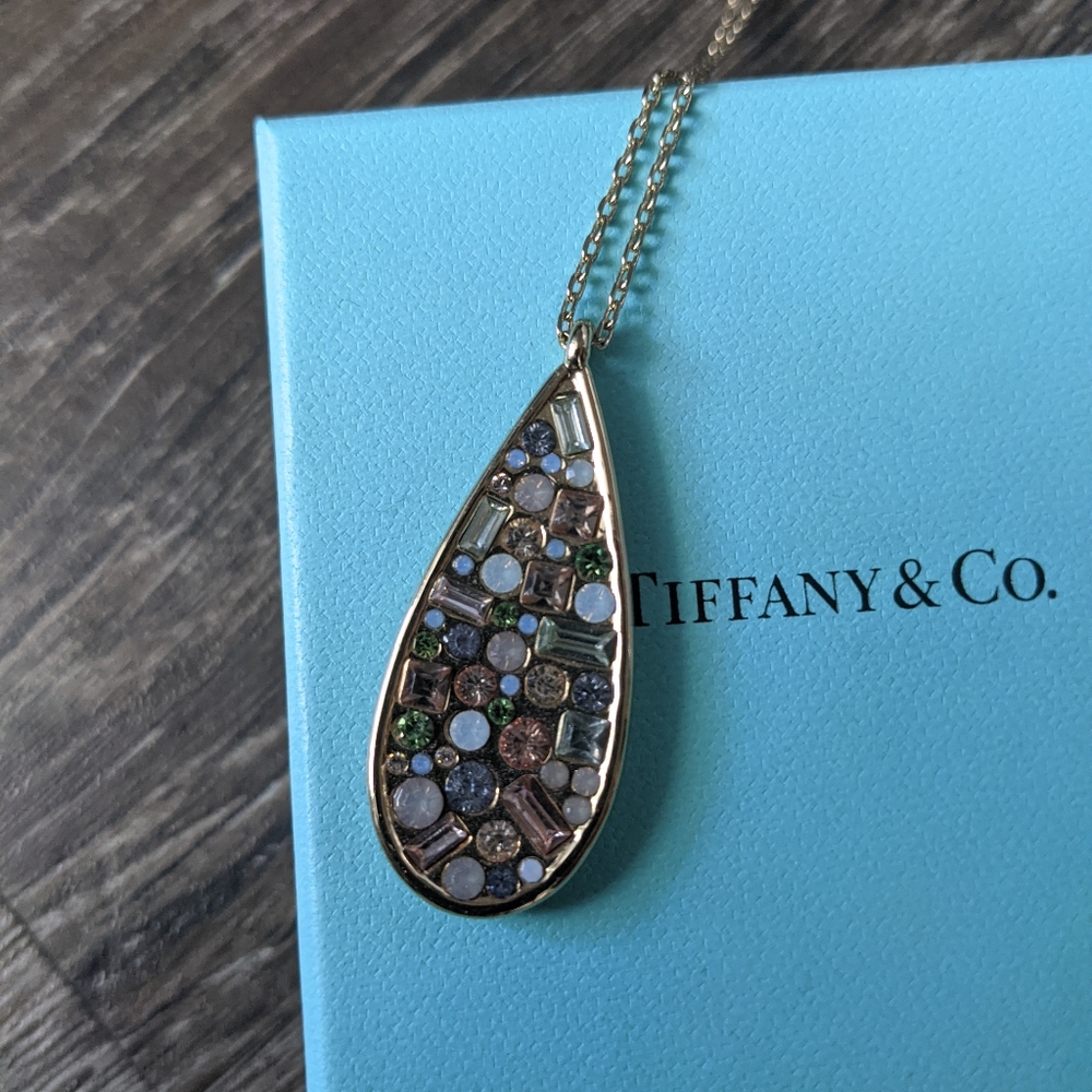 Long necklace gold loft
